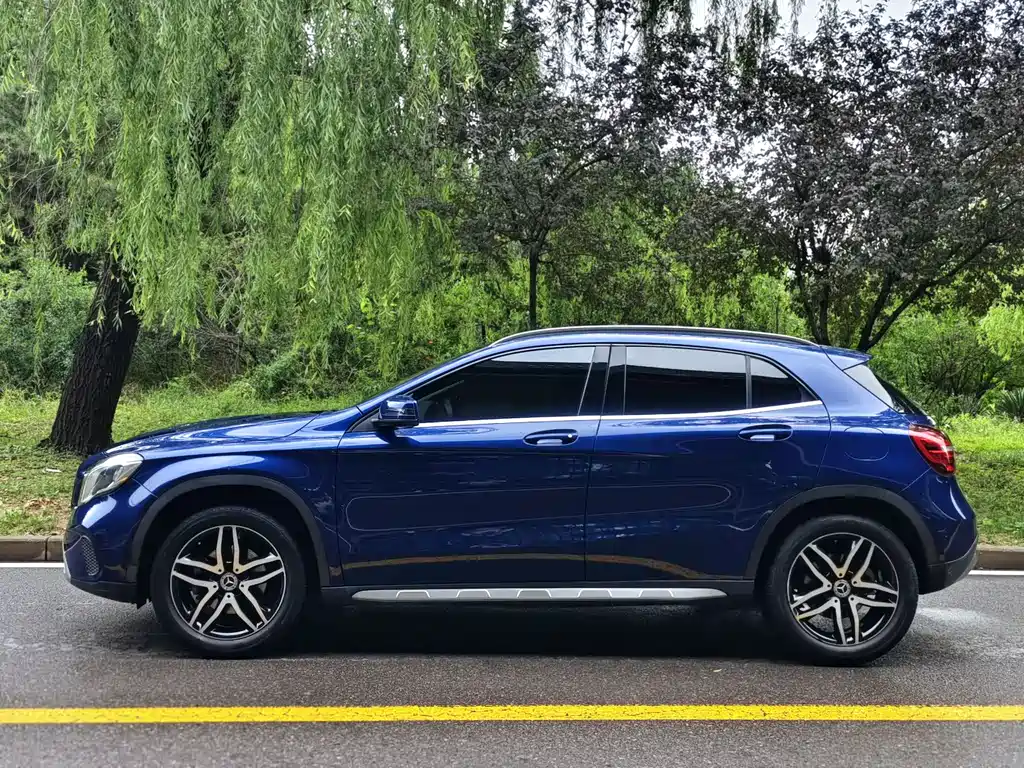 Mercedes-Benz GLA 2018 — фото 3