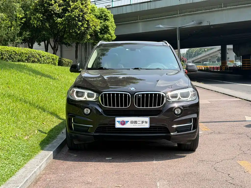 BMW X5 2018 — фото 2