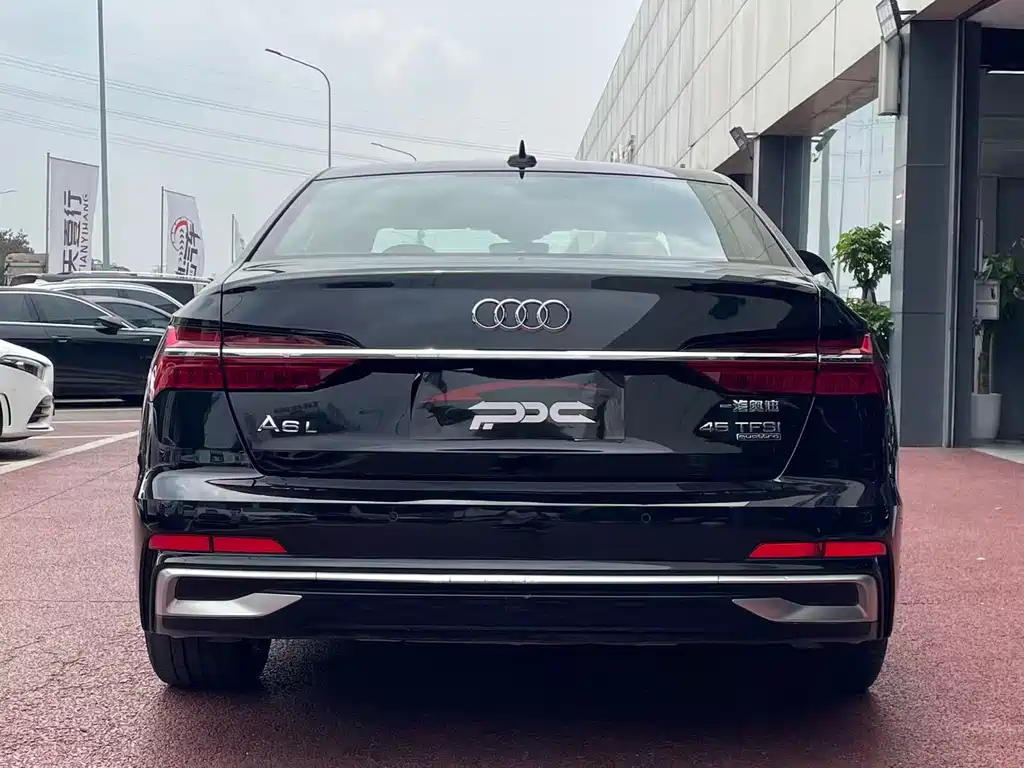 Audi A6L 2024 — фото 14
