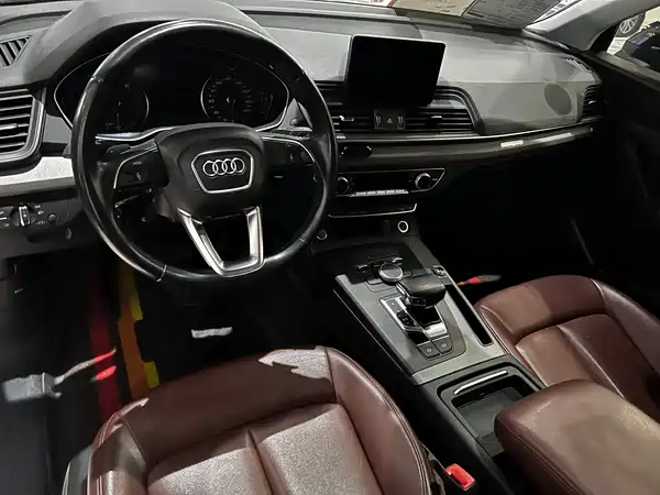 Audi Q5L 2018