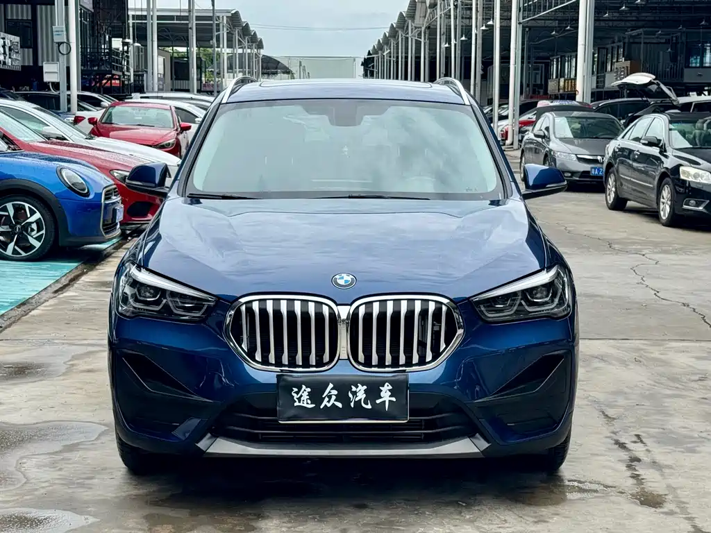 BMW X1 2021 — фото 2