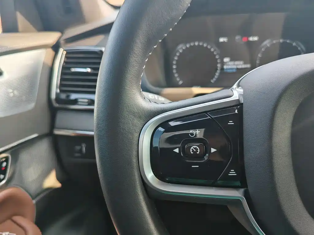 Volvo XC90 2022