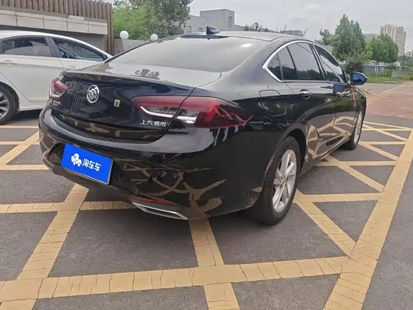 Buick Regal 2021