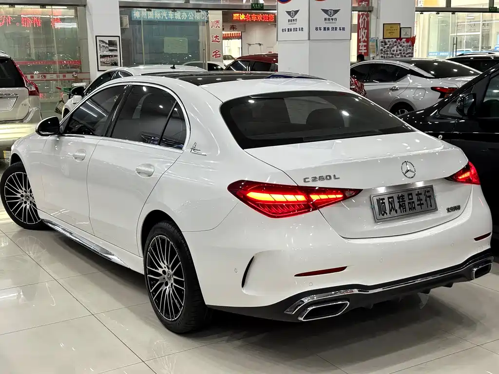 Mercedes-Benz C-Class 2023 — фото 5