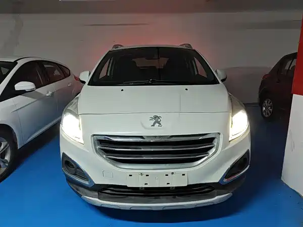 Peugeot 3008 2015