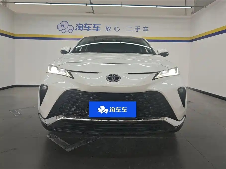 Toyota Venza 2023 — фото 2