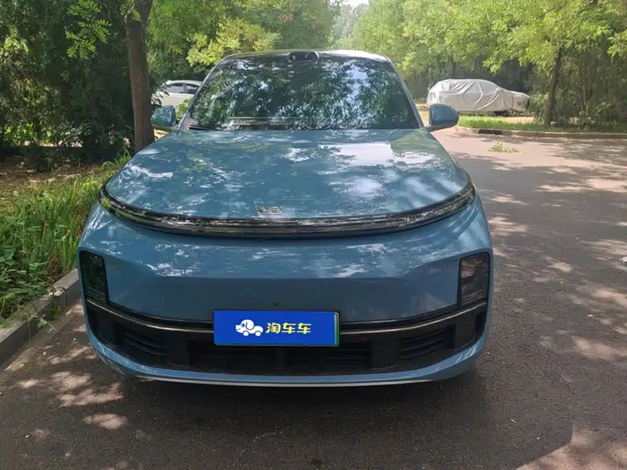 Li Auto Li L8 2023