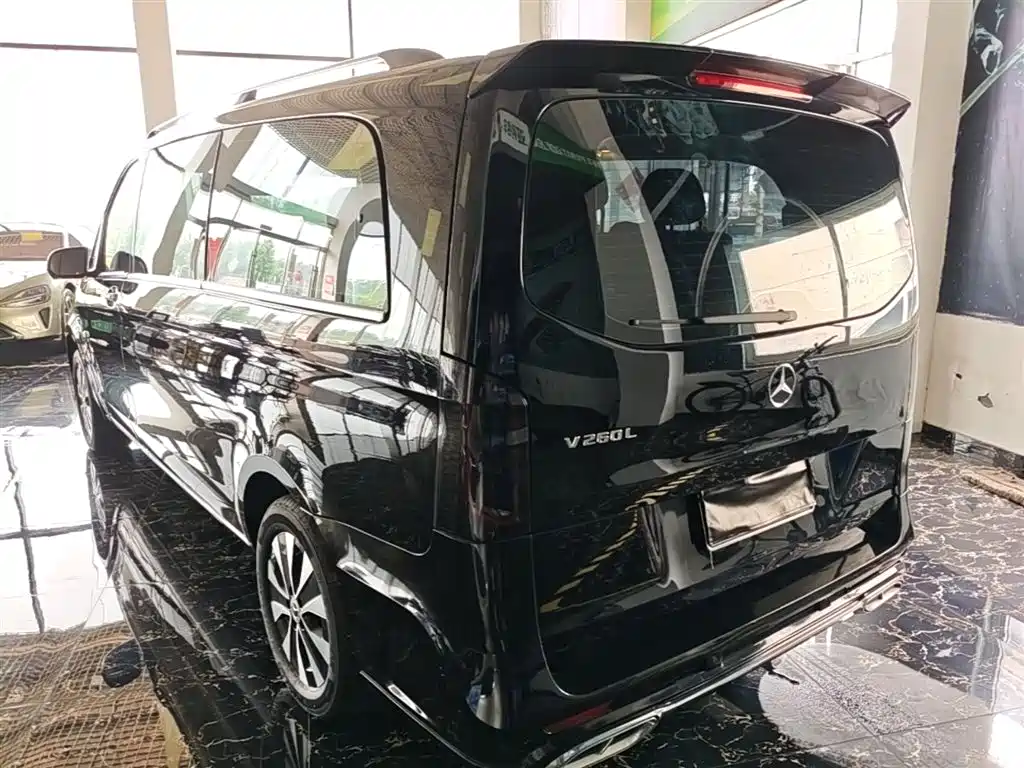 Mercedes-Benz Vito 2022 — фото 5