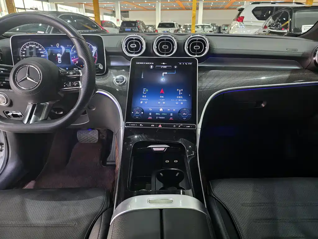 Mercedes-Benz C-Class 2022 — фото 10