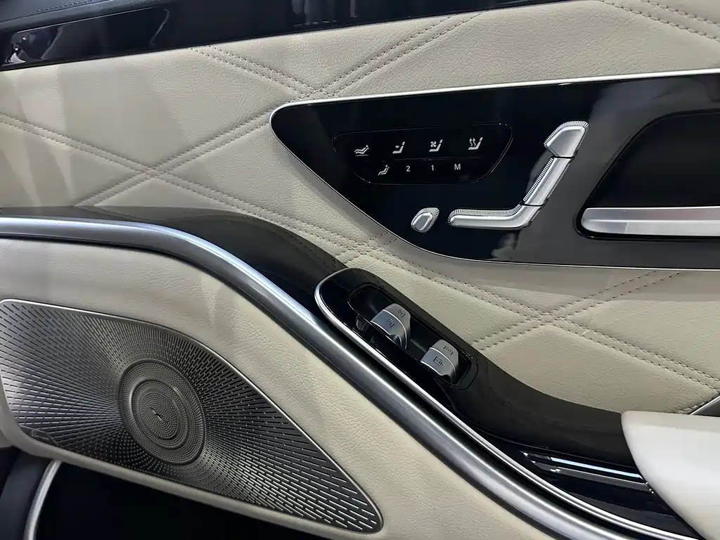 Mercedes-Benz S-Class 2025 — фото 17