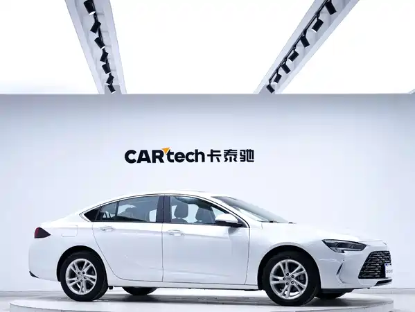 Buick Regal 2024