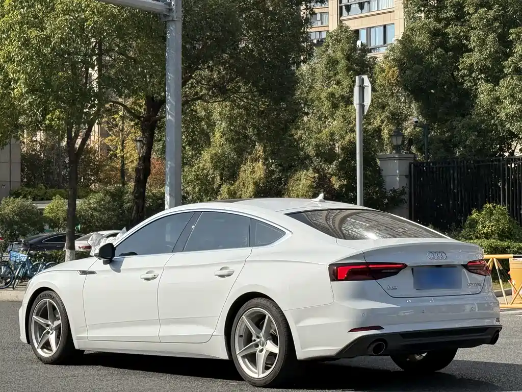 Audi A5 2020 — фото 4