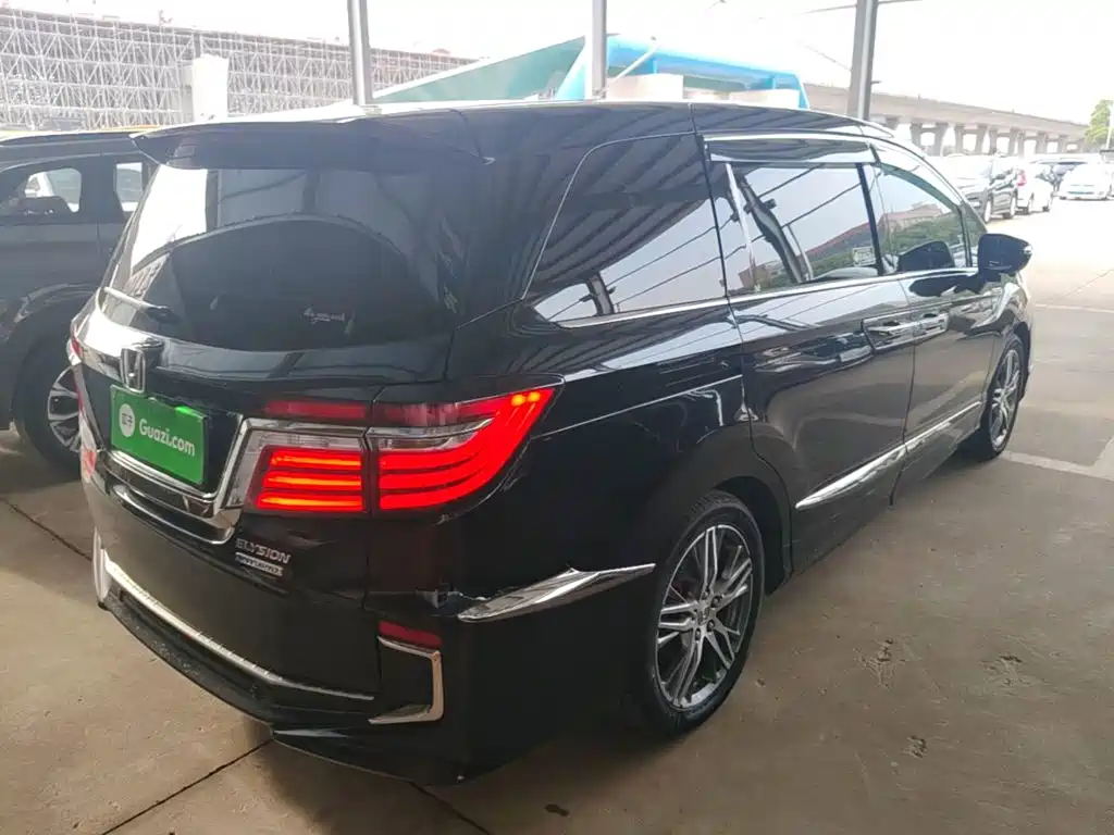 Honda Elysion 2021