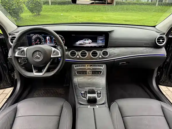 Mercedes-Benz E-Class 2018