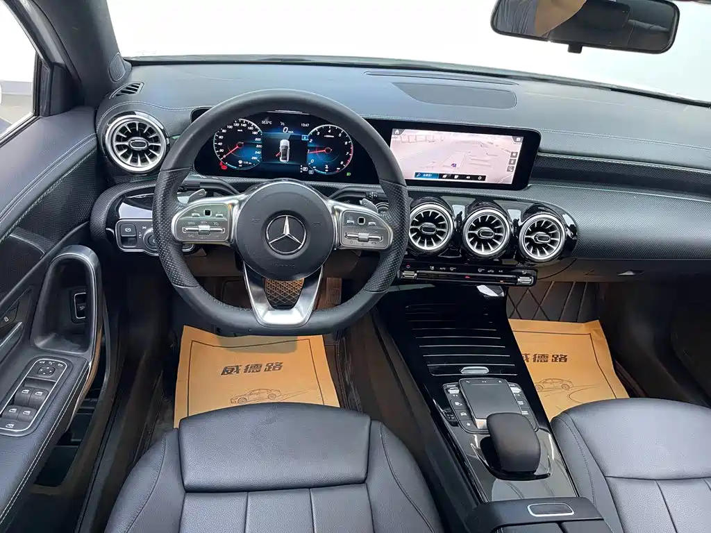 Mercedes-Benz A-Class 2022 — фото 23
