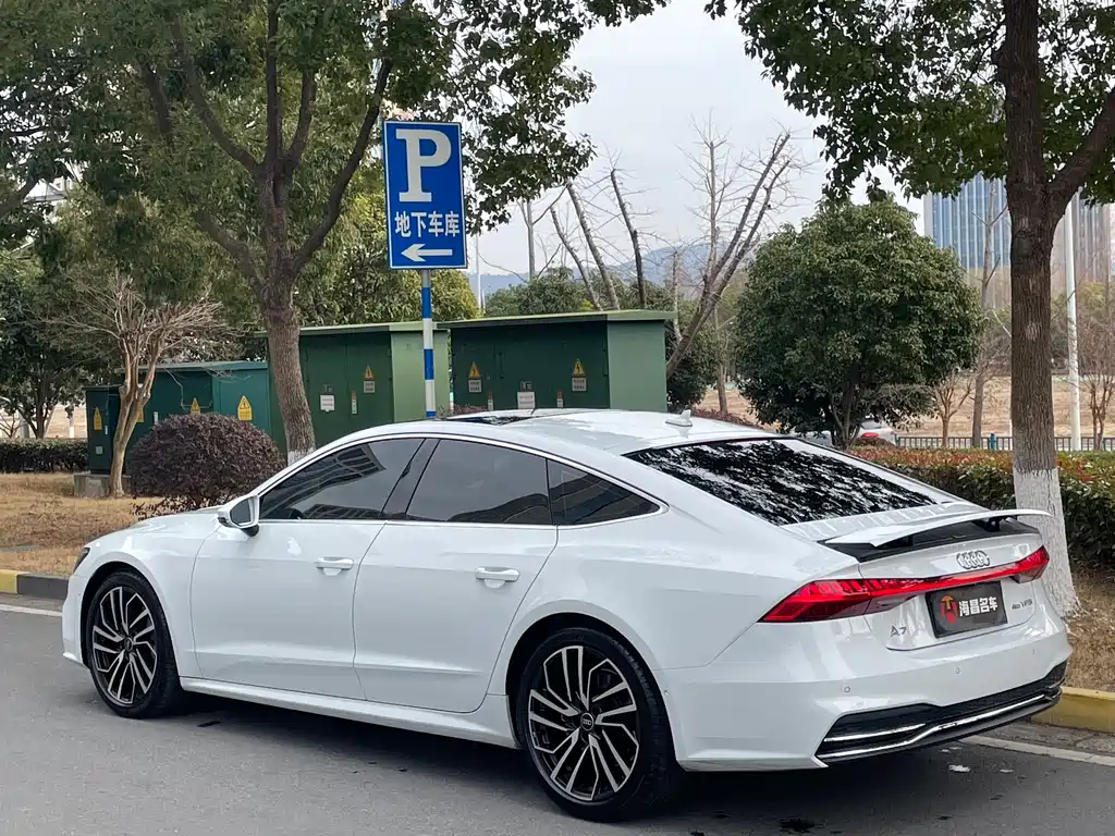 Audi A7 2024 — фото 4