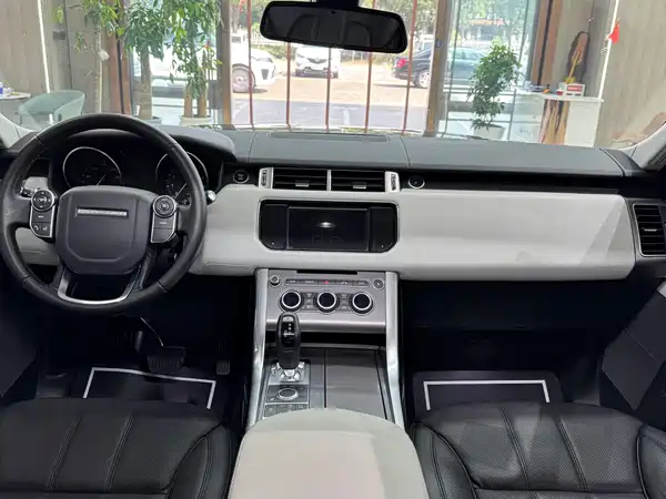 Land Rover Range Rover Sport 2016