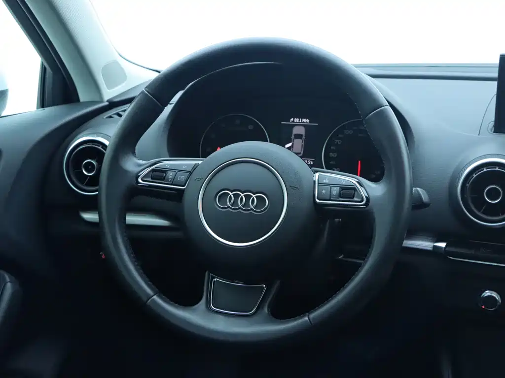 Audi A3 2016 — фото 16