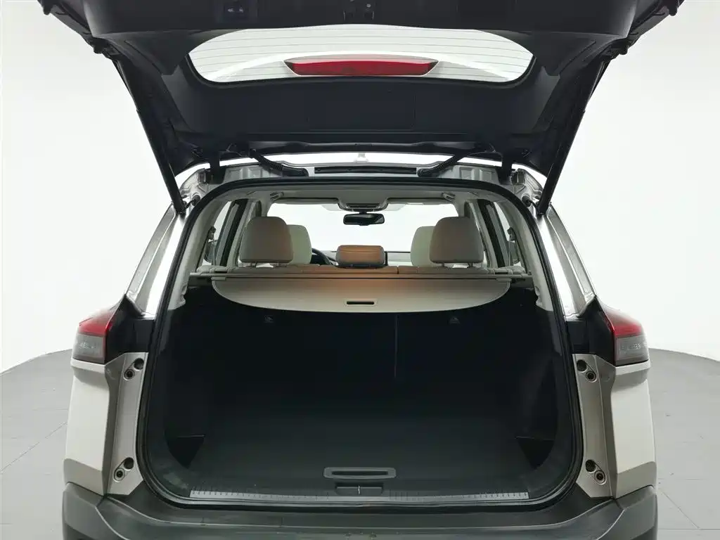 Nissan X-Trail 2021 — фото 16