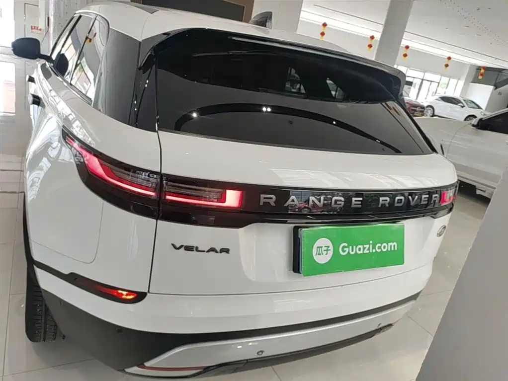 Land Rover Velar 2024 — фото 6