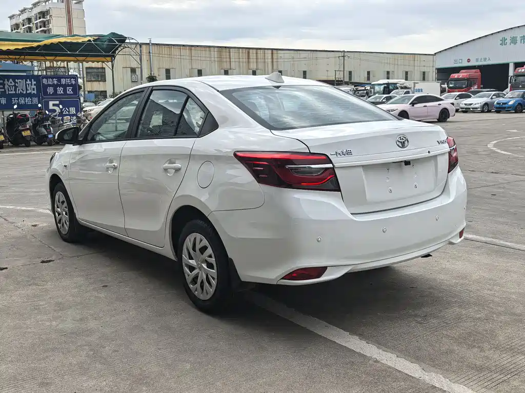 Toyota Vios 2021 — фото 4