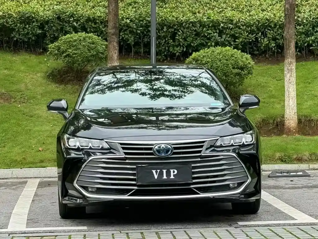 Toyota Avalon 2022 — фото 2