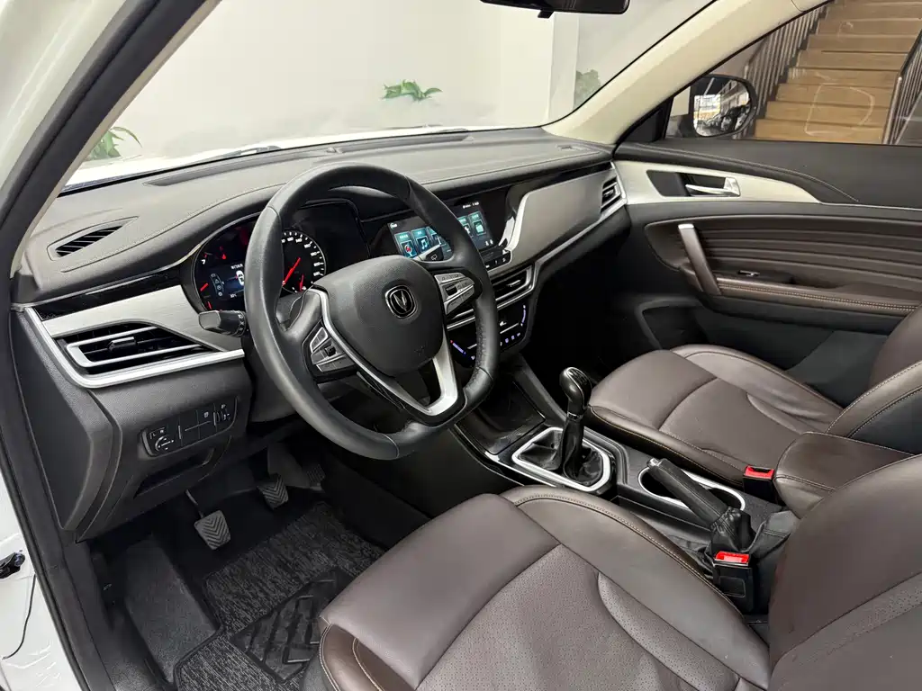 Changan CS35PLUS 2019 — фото 10