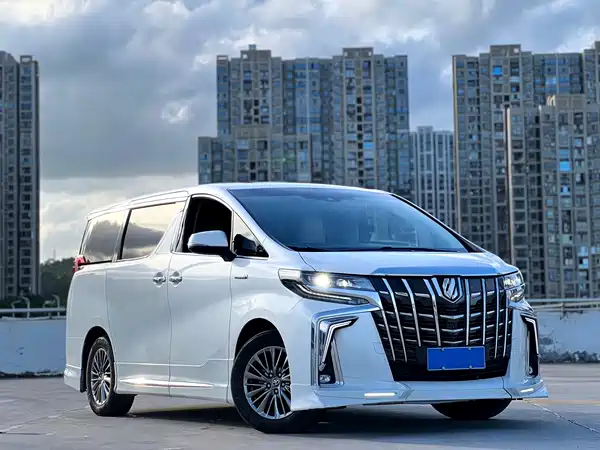 Toyota Alphard 2020