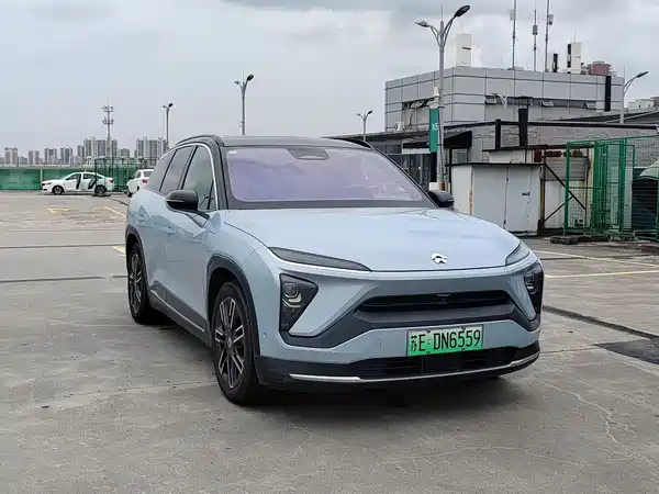 NIO ES6 2021