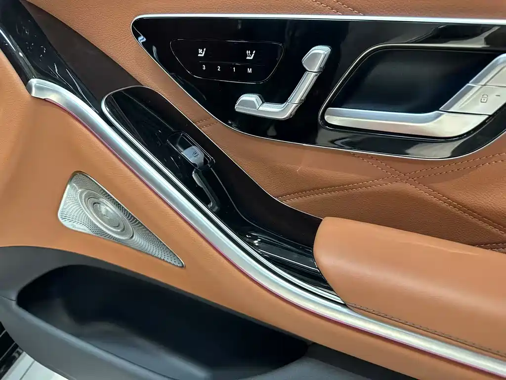 Mercedes-Benz S-Class 2023 — фото 13