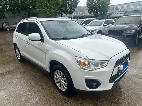 Mitsubishi Jinxuan ASX 2015
