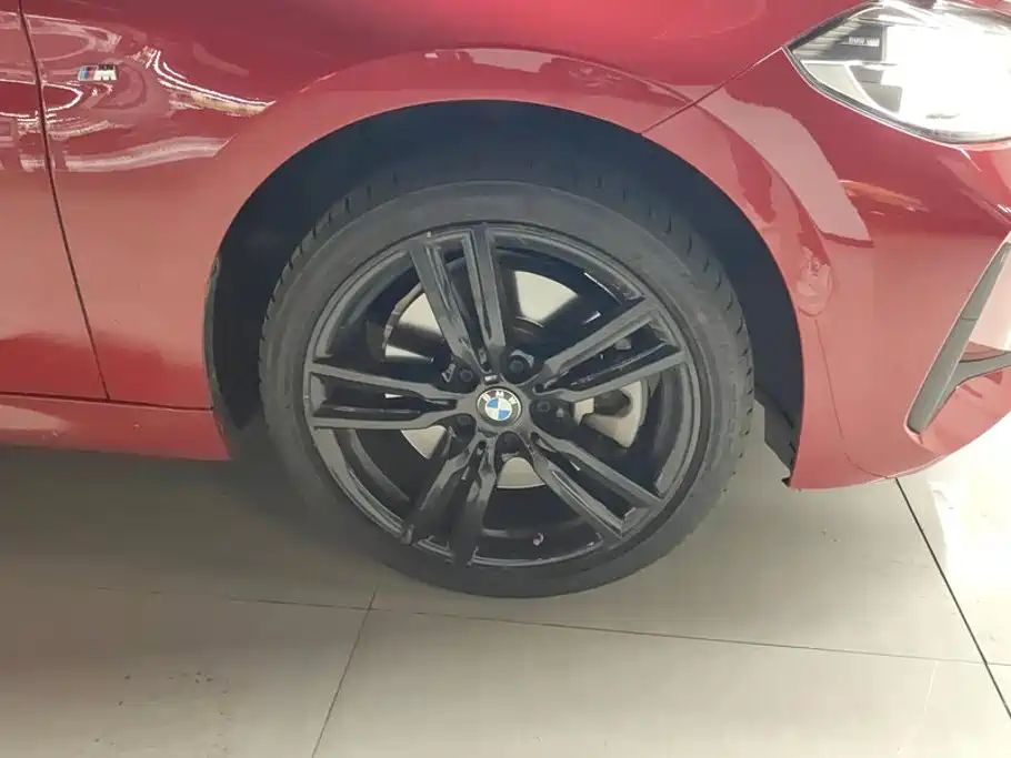 BMW 1 Series 2021