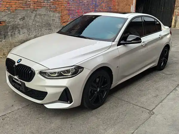 BMW 1 Series 2022