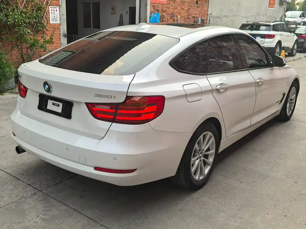 BMW 3 Series GT 2015 — фото 6
