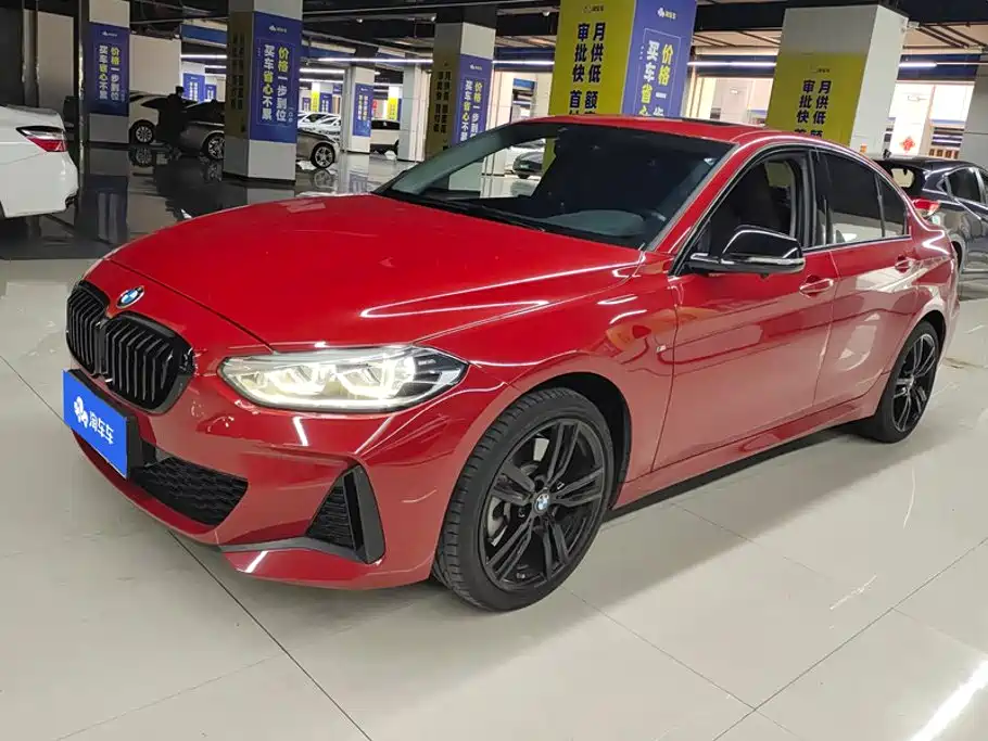 BMW 1 Series 2021