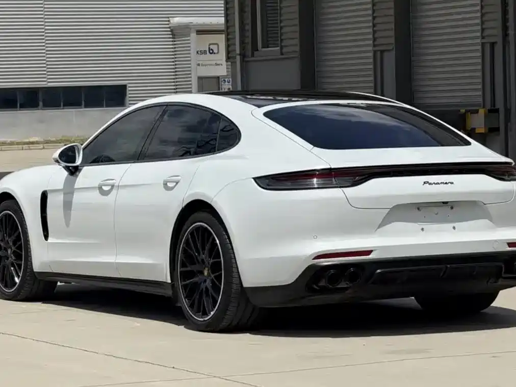 Porsche Panamera 2022 — фото 10