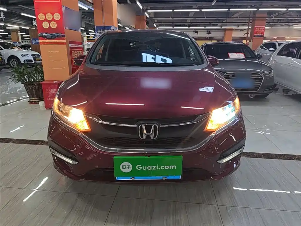 Honda Jade 2017 — фото 3