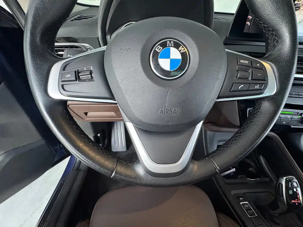 BMW X1 2022 — фото 9