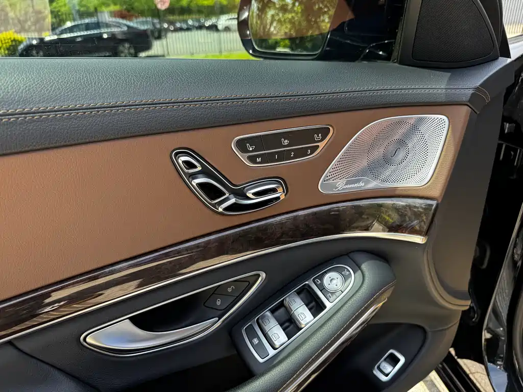 Mercedes-Benz S-Class 2021 — фото 12