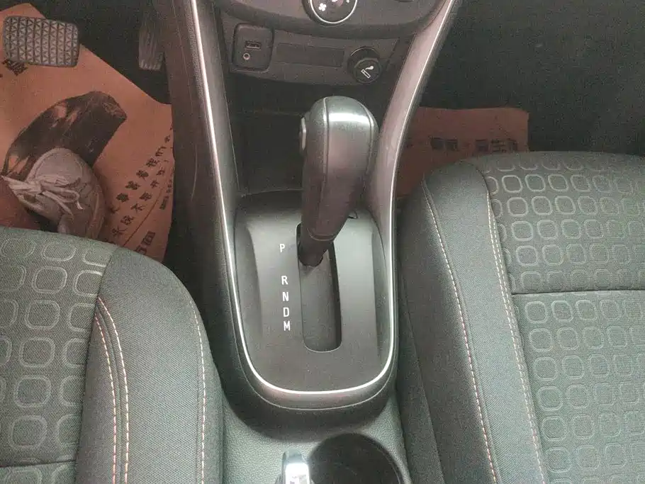 Chevrolet Trax 2017 — фото 16