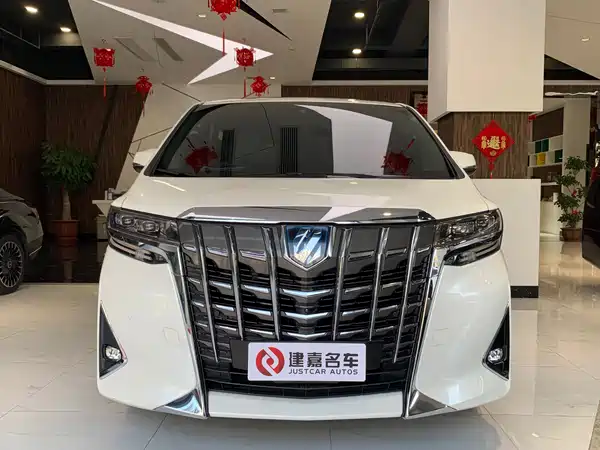 Toyota Alphard 2022