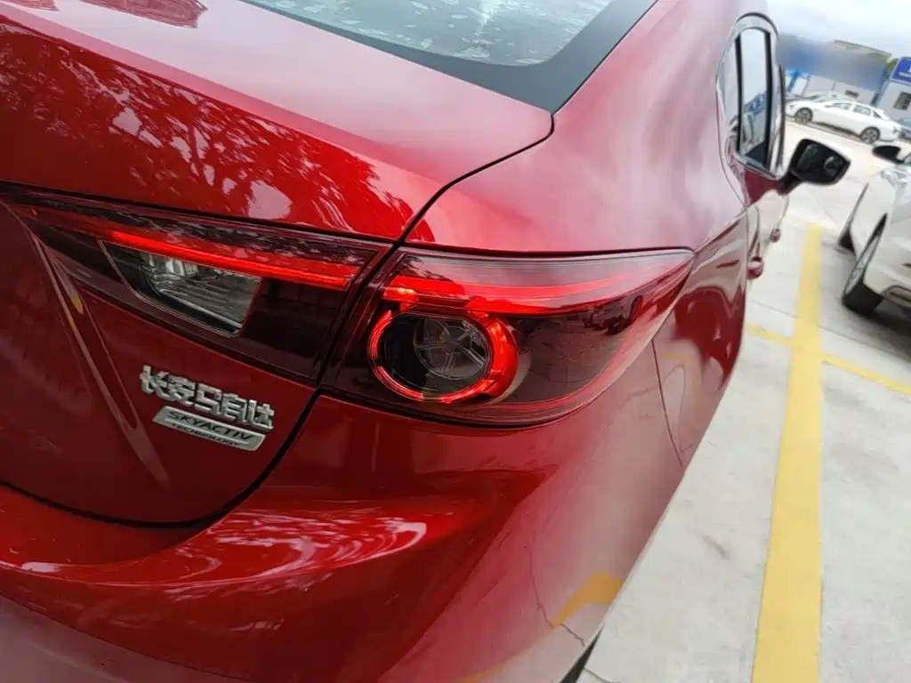 Mazda 3 Angkesela 2017 — фото 8