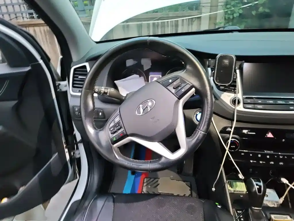 Hyundai Tucson 2017 — фото 6