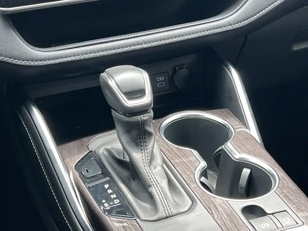 Toyota Highlander 2021 — фото 15