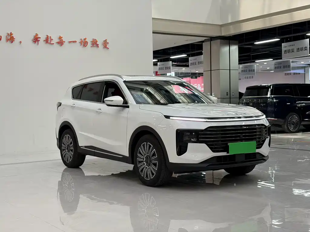 Jetour Jietu X70 PLUS 2025