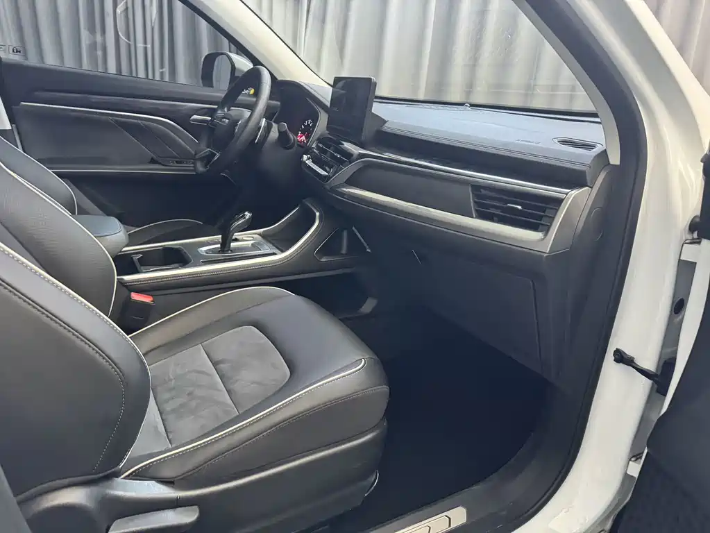 Haval H6 2023 — фото 15