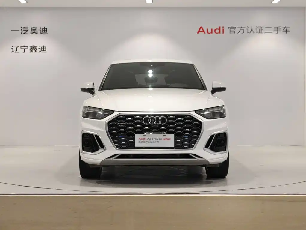 Audi Q5L Sportback 2022 — фото 2