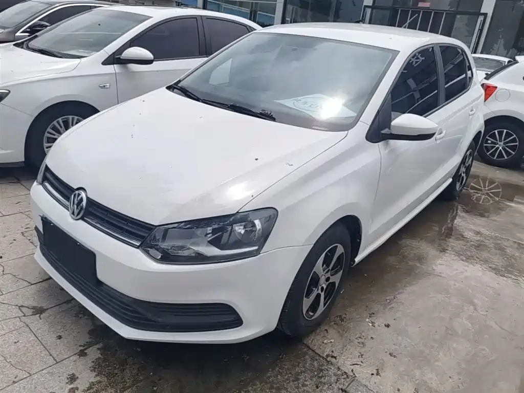 Volkswagen Polo 2018 — фото 1