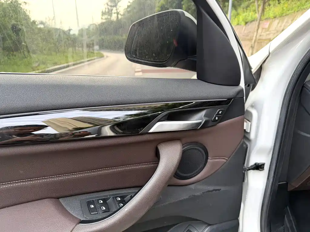 BMW X1 2020 — фото 10