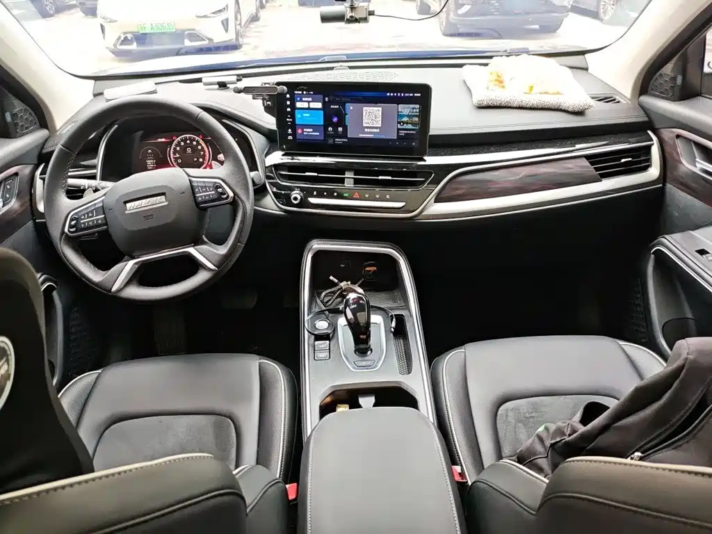 Haval H6 2023 — фото 13